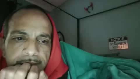 Snapshot of bellaskeykeeper chatting on February 7, 2026, 11:08 pm Bellaskeykeeper online show from February 7, 2026, 11:08 pm