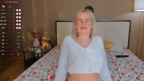 Bella online show from January 18, 2026, 1:09 am