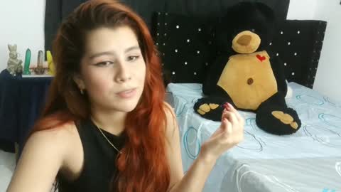 Snapshot of bellatrix_colen chatting on December 16, 2024, 4:23 am Aleja online show from December 16, 2024, 4:23 am