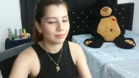 Snapshot of bellatrix_colen chatting on December 16, 2024, 7:26 am Aleja online show from December 16, 2024, 7:26 am