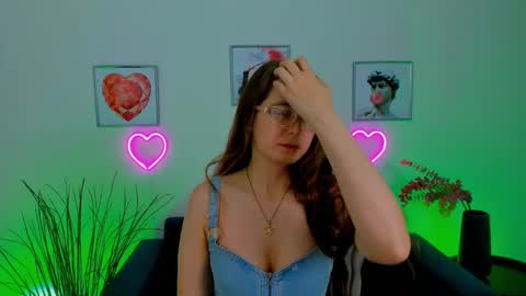 Bella. Ntmu online show from February 21, 2025, 7:43 pm