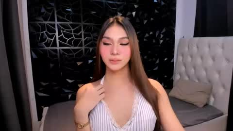 bella online show from August 9, 2026, 7:35 am