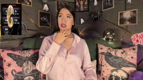  Isabella  Independent model online show from October 16, 2025, 12:17 pm