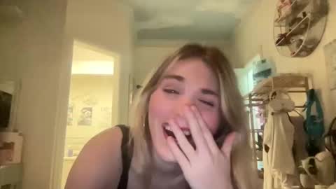 Bella 3 online show from March 8, 2026, 7:12 am