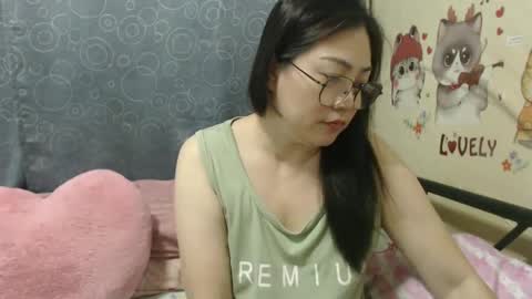 Bella online show from February 5, 2025, 4:37 am