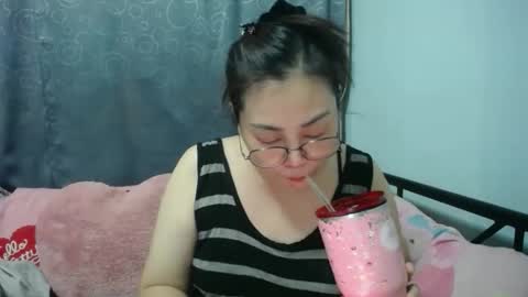 Bella online show from March 22, 2026, 7:34 am