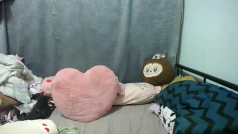 Bella online show from April 18, 2026, 6:28 am