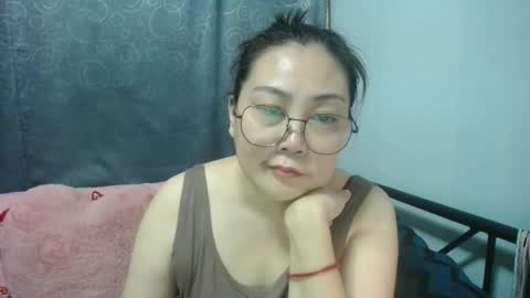 Snapshot of bellbabe chatting on May 4, 2026, 11:50 am Bella online show from May 4, 2026, 11:50 am