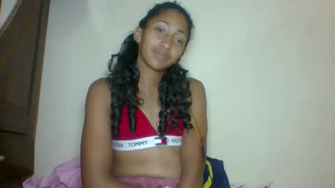 Snapshot of belle_annah chatting on May 14, 2026, 6:15 pm belle_annah online show from May 14, 2026, 6:15 pm