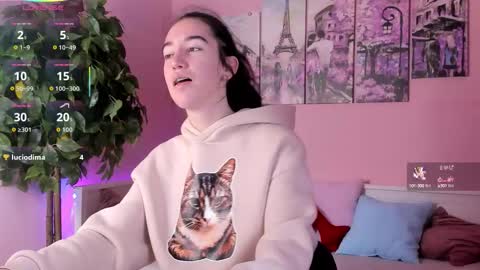 Snapshot of belle_via chatting on September 24, 2025, 1:25 pm Bella online show from September 24, 2025, 1:25 pm