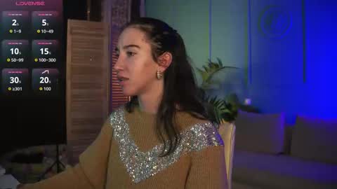 Snapshot of belle_via chatting on October 16, 2025, 3:46 pm Bella online show from October 16, 2025, 3:46 pm