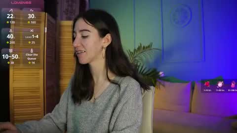 Snapshot of belle_via chatting on October 23, 2025, 6:06 pm Bella online show from October 23, 2025, 6:06 pm