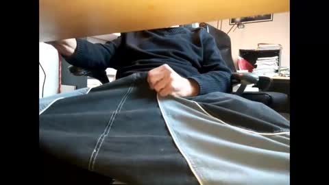 Bellebate online show from November 22, 2025, 9:52 am