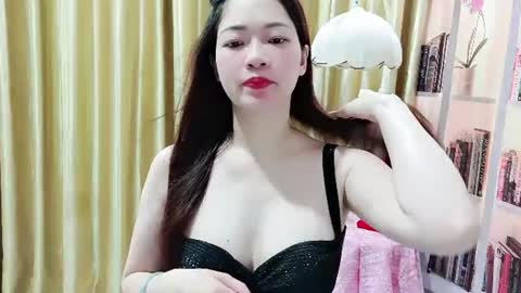 Snapshot of belly18only chatting on July 11, 2026, 12:02 am Belly online show from July 11, 2026, 12:02 am