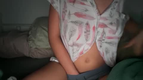 Snapshot of bellybabydoll chatting on January 16, 2026, 9:13 am bellybabydoll online show from January 16, 2026, 9:13 am