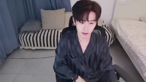 Snapshot of ben705676 chatting on October 19, 2025, 2:07 pm Ben online show from October 19, 2025, 2:07 pm