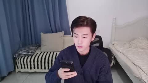 Snapshot of ben705676 chatting on November 14, 2025, 2:27 pm Ben online show from November 14, 2025, 2:27 pm