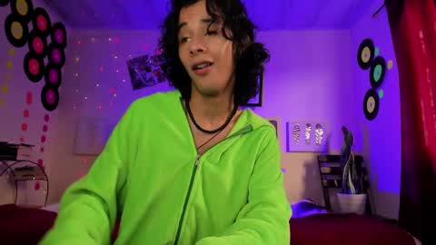 benjamin_fiore online show from March 3, 2025, 3:09 pm