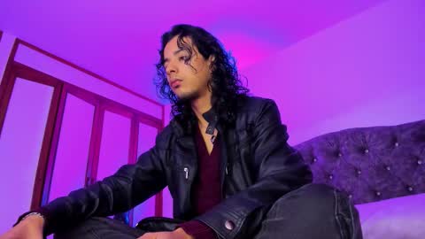 benjamin_fiore online show from February 10, 2026, 3:21 am