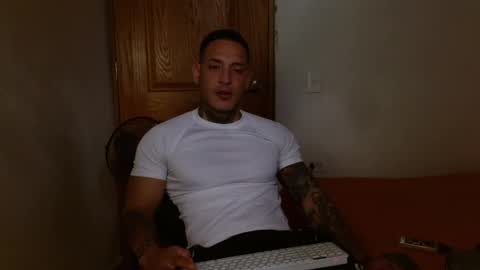 Snapshot of benjamin_isaac chatting on February 2, 2025, 9:45 pm benjamin_isaac online show from February 2, 2025, 9:45 pm