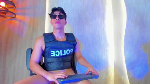BENJAMIN online show from January 10, 2025, 11:33 am
