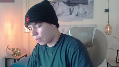 BENJAMIN online show from January 30, 2025, 9:25 pm