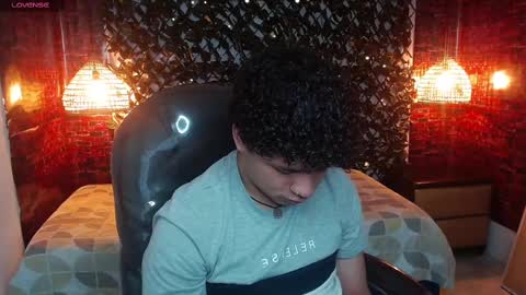 BENJAMIN online show from February 25, 2025, 8:51 pm