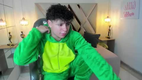 BENJAMIN online show from September 8, 2025, 7:57 pm