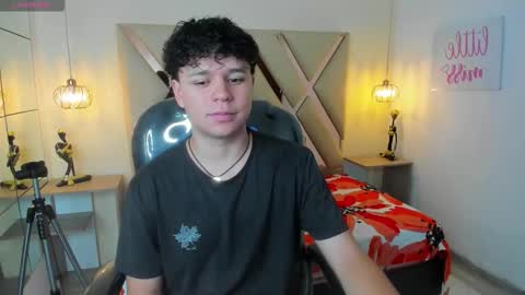 BENJAMIN online show from September 12, 2025, 7:03 pm