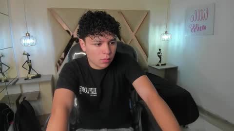 BENJAMIN online show from October 11, 2025, 7:56 pm