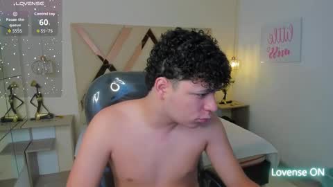 BENJAMIN online show from November 10, 2025, 8:19 pm