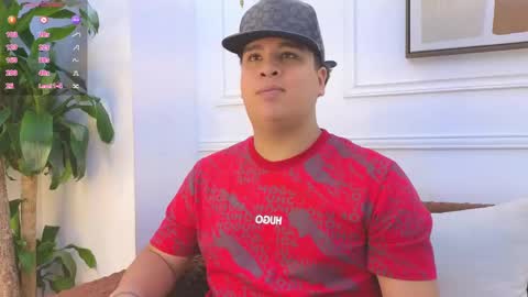 bennett_alejoo online show from April 18, 2026, 7:58 pm