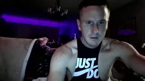 BennyC online show from September 21, 2025, 8:38 am