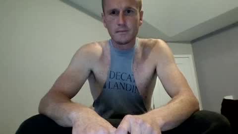 Snapshot of bennyc04041987 chatting on July 25, 2026, 3:20 pm BennyC online show from July 25, 2026, 3:20 pm