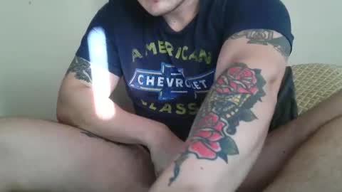 Snapshot of bennymaple chatting on November 16, 2025, 2:00 pm bennymaple online show from November 16, 2025, 2:00 pm