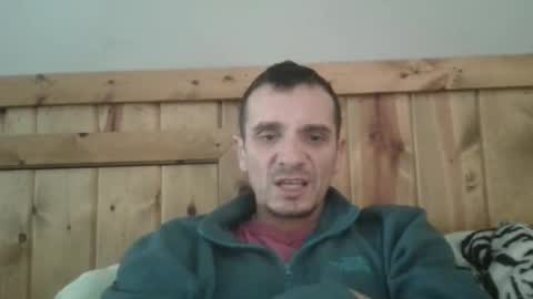 Snapshot of bennymn chatting on December 1, 2025, 5:40 pm benny and innocentvixon online show from December 1, 2025, 5:40 pm