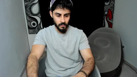 Snapshot of benpatrick69 chatting on December 11, 2024, 1:15 am ben online show from December 11, 2024, 1:15 am