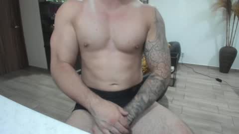 Snapshot of benthebodybuilder chatting on December 12, 2024, 2:37 am Ben Braxton online show from December 12, 2024, 2:37 am