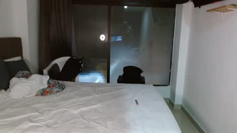 Snapshot of benthebodybuilder chatting on January 30, 2025, 5:41 am Ben Braxton online show from January 30, 2025, 5:41 am