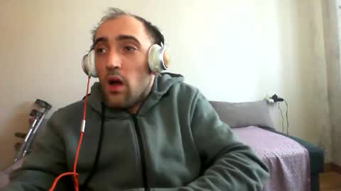 bentish online show from February 4, 2026, 8:09 am