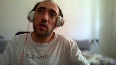 bentish online show from July 30, 2026, 7:40 am