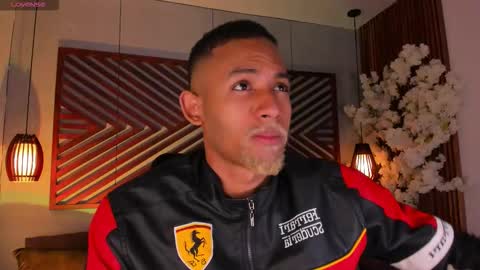 Snapshot of bento_fox chatting on November 6, 2025, 4:02 am bento_fox online show from November 6, 2025, 4:02 am