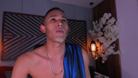 Snapshot of bento_fox chatting on November 9, 2025, 3:05 am bento_fox online show from November 9, 2025, 3:05 am