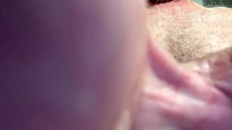 benz10001 online show from October 21, 2025, 5:35 pm