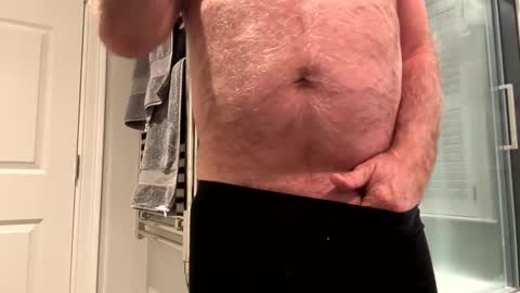 benz10001 online show from April 1, 2026, 3:18 am