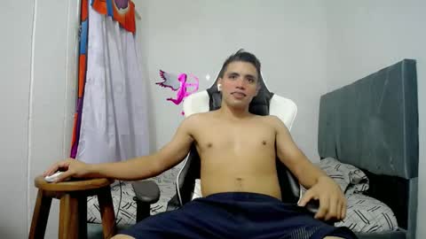 Bergon77 online show from March 22, 2026, 3:32 am