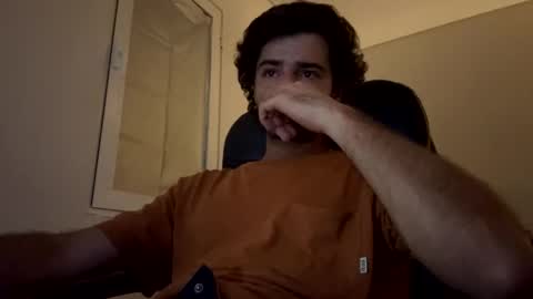 Snapshot of berltex chatting on November 4, 2025, 1:27 am Berltex online show from November 4, 2025, 1:27 am