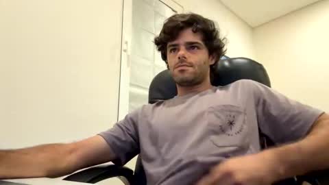 Snapshot of berltex chatting on November 11, 2025, 1:49 am Berltex online show from November 11, 2025, 1:49 am