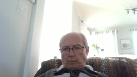 bernard1102 online show from February 1, 2026, 4:05 pm