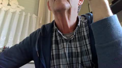 bernie6004 online show from March 5, 2026, 9:05 am